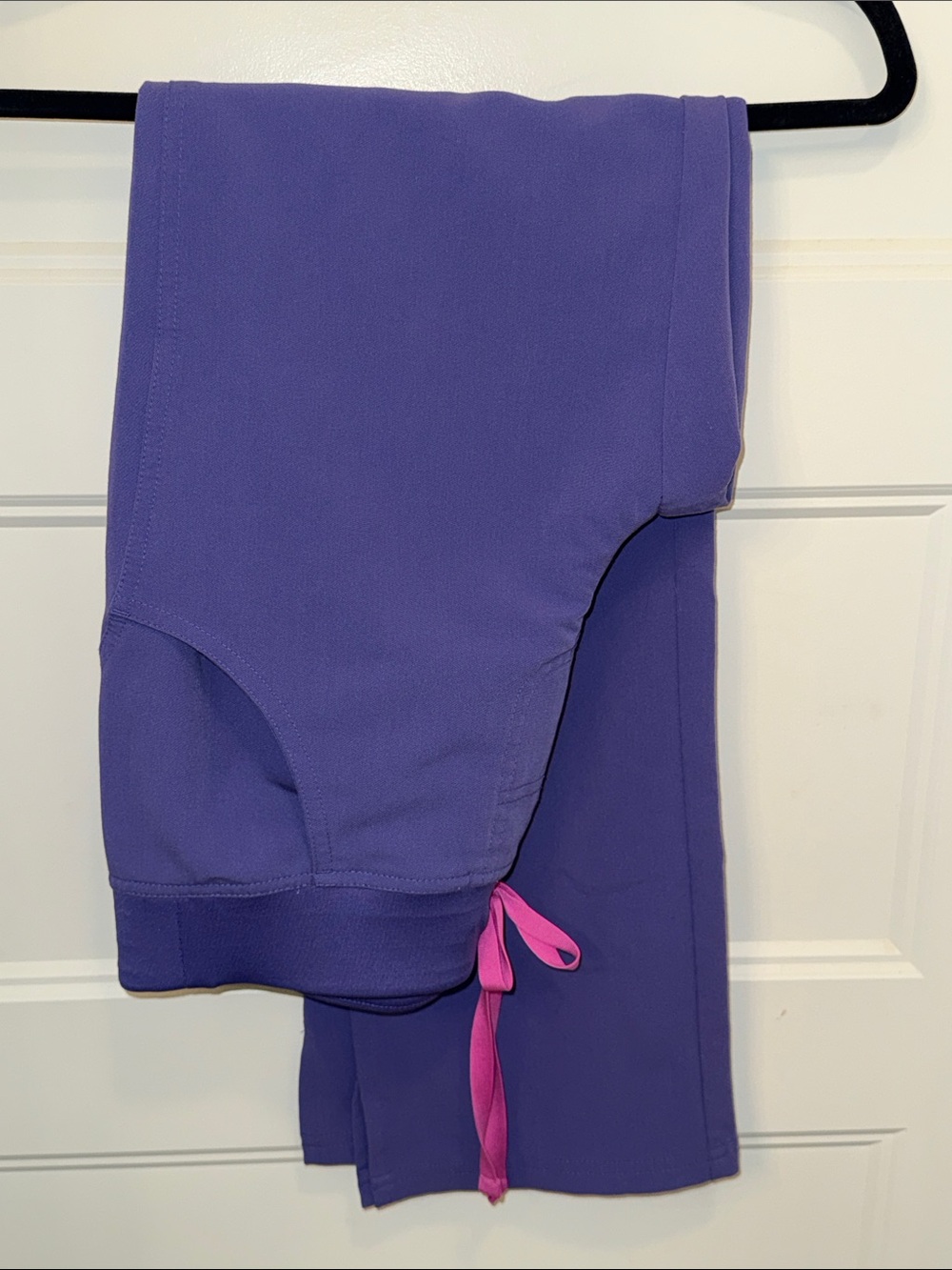 FIGS Kade Cargo Scrub Bottom in Amethyst